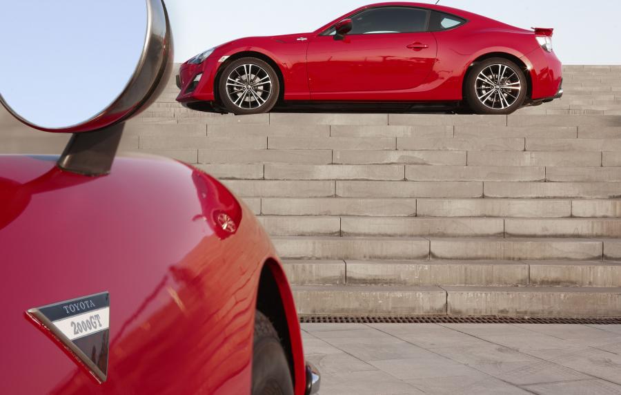  Toyota GT 86 2012 года  (фото 78 из 106)